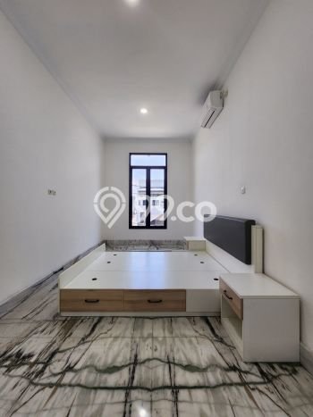 Hunian Luxury Siap Huni di Jakarta Selatan Fasilitas Lengkap Hunian Luxury Siap Huni di Jakarta Selatan Fasilitas Lengkap