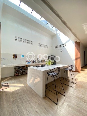 Siap Huni Rumah Mewah 4 Kamar di Cinere Dekat ke Mana Saja Siap Huni Rumah Mewah 4 Kamar di Cinere Dekat ke Mana Saja