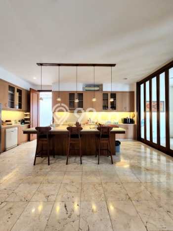 Rumah Elit LB 500m2 Siap Huni Desain Elegan di Cipete, Jakarta Selatan Rumah Elit LB 500m2 Siap Huni Desain Elegan di Cipete, Jakarta Selatan