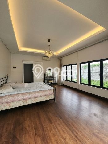 Rumah Eksklusif Siap Huni di Jakarta Selatan Fasilitas Premium Rumah Eksklusif Siap Huni di Jakarta Selatan Fasilitas Premium