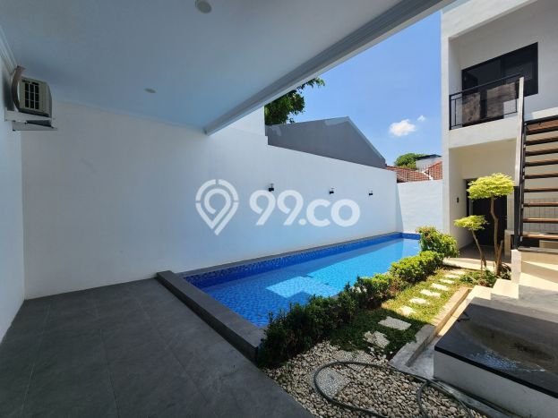 Hunian Luxury Siap Huni di Jakarta Selatan Fasilitas Lengkap Hunian Luxury Siap Huni di Jakarta Selatan Fasilitas Lengkap