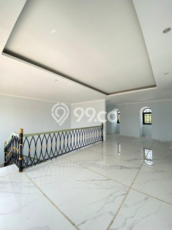 Rumah Eksklusif Siap Huni LT 329m2 di Cilandak, Jakarta Selatan Rumah Eksklusif Siap Huni LT 329m2 di Cilandak, Jakarta Selatan