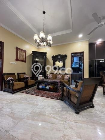 Dijual Hunian Mewah dengan Fasilitas Sekitar Komplit di Cinere, Depok Dijual Hunian Mewah dengan Fasilitas Sekitar Komplit di Cinere, Depok