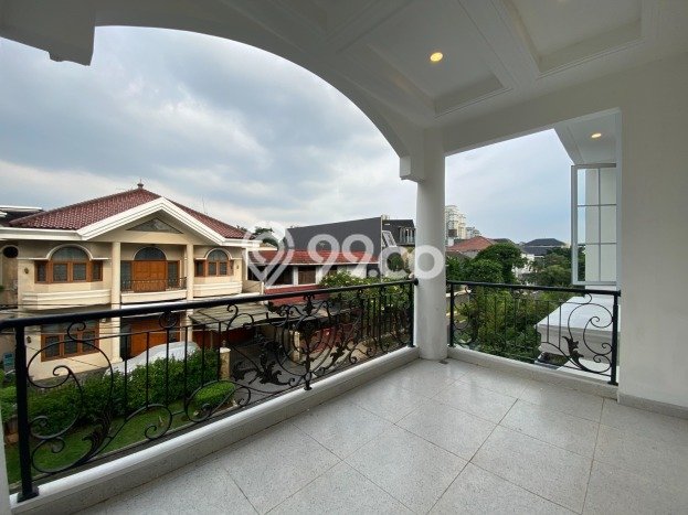 Jual Rumah Luas Megah Dengan View Cantik di Pondok Indah, Jakarta Selatan Jual Rumah Luas Megah Dengan View Cantik di Pondok Indah, Jakarta Selatan