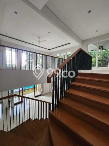 Dijual Rumah Luas Megah Dengan View Cantik di Kemang, Jakarta Selatan Dijual Rumah Luas Megah Dengan View Cantik di Kemang, Jakarta Selatan