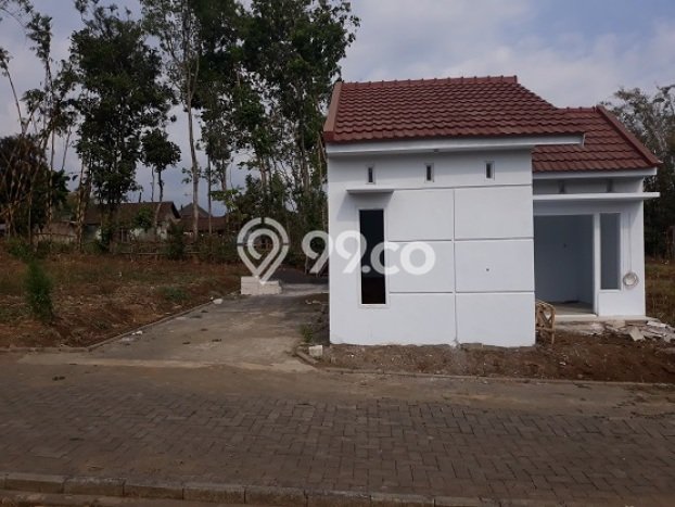 Dijual Tanah di Pakis Malang Luas 66m2 SHM Dijual Tanah di Pakis Malang Luas 66m2 SHM