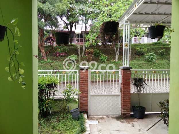 For Sale Rumah 3 Kamar Lokasi Strategis Bagus dan Strategis di Klojen For Sale Rumah 3 Kamar Lokasi Strategis Bagus dan Strategis di Klojen