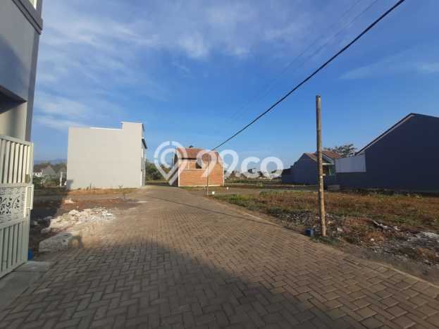 Lahan Kosong Dijual di Malang dengan Area 72m2 Lahan Kosong Dijual di Malang dengan Area 72m2