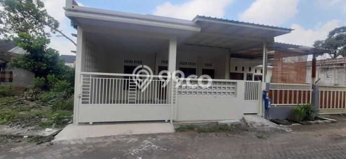 Dijual Cepat Rumah Bagus Siap Huni LB 85m2 di Arjowinangun, Malang Dijual Cepat Rumah Bagus Siap Huni LB 85m2 di Arjowinangun, Malang