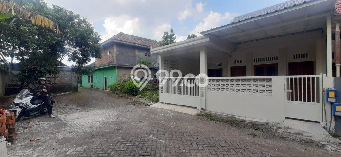 Dijual Cepat Rumah Bagus Siap Huni LB 85m2 di Arjowinangun, Malang Dijual Cepat Rumah Bagus Siap Huni LB 85m2 di Arjowinangun, Malang