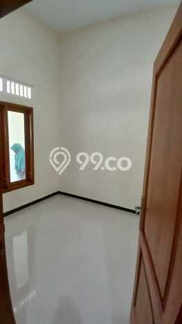 Dijual Cepat Rumah Bagus Siap Huni LB 85m2 di Arjowinangun, Malang Dijual Cepat Rumah Bagus Siap Huni LB 85m2 di Arjowinangun, Malang