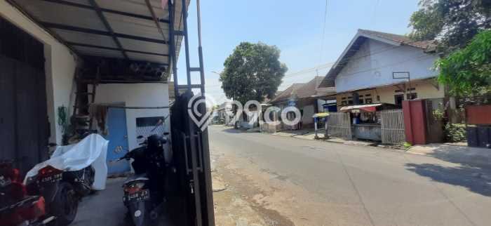 Unit Ruko Dijual di Malang LT 140m2 & LB 120m2 Unit Ruko Dijual di Malang LT 140m2 & LB 120m2