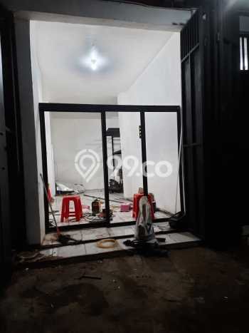 Unit Ruko Dijual di Malang LT 140m2 & LB 120m2 Unit Ruko Dijual di Malang LT 140m2 & LB 120m2
