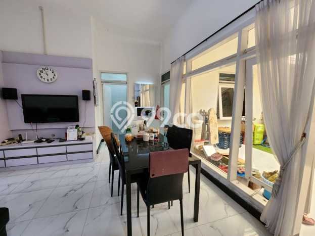 Hunian Mewah Dijual LT 180m2 di Batununggal, Bandung Hunian Mewah Dijual LT 180m2 di Batununggal, Bandung
