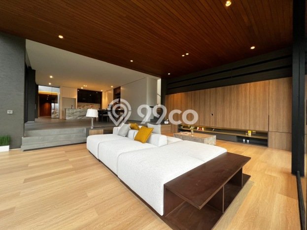 Rumah Elit LB 550m2 Siap Huni Desain Elegan di Kota Baru Parahyangan, Bandung Rumah Elit LB 550m2 Siap Huni Desain Elegan di Kota Baru Parahyangan, Bandung