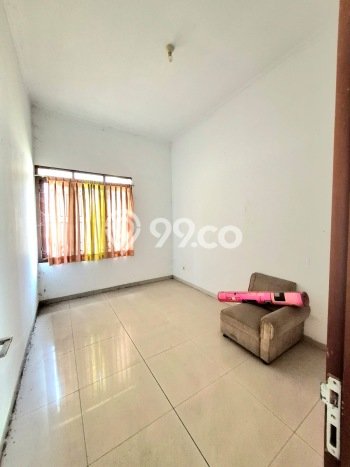 PROMO TERBATAS! Rumah Premium di Singgasana, Bandung, Luas 200m2m² Bangunan 135m2m² PROMO TERBATAS! Rumah Premium di Singgasana, Bandung, Luas 200m2m² Bangunan 135m2m²
