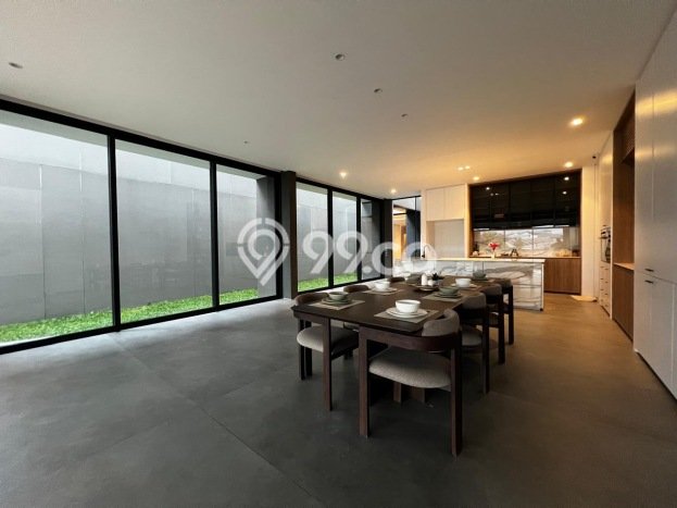 Rumah Elit LB 550m2 Siap Huni Desain Elegan di Kota Baru Parahyangan, Bandung Rumah Elit LB 550m2 Siap Huni Desain Elegan di Kota Baru Parahyangan, Bandung