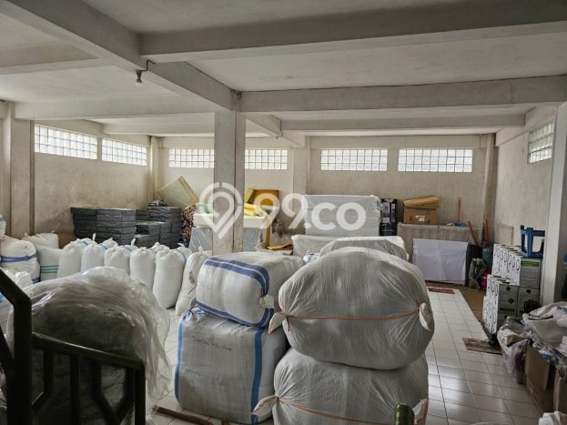 Unit Gudang Dijual di Astanaanyar Bandung 1100m2 Unit Gudang Dijual di Astanaanyar Bandung 1100m2