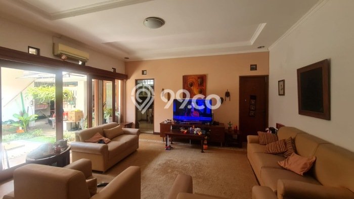 Rumah Mewah LB 350m2 Siap Pakai Desain Elegan di Turangga, Bandung Rumah Mewah LB 350m2 Siap Pakai Desain Elegan di Turangga, Bandung