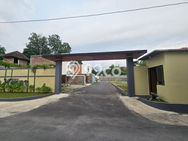 Dijual Cepat Rumah Favorit Siap Huni LB 125m2 di Depok, Sleman Dijual Cepat Rumah Favorit Siap Huni LB 125m2 di Depok, Sleman