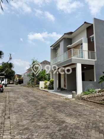 Dijual Rumah Premium dengan Fasilitas Sekitar Komplit di Ngaglik, Sleman Dijual Rumah Premium dengan Fasilitas Sekitar Komplit di Ngaglik, Sleman