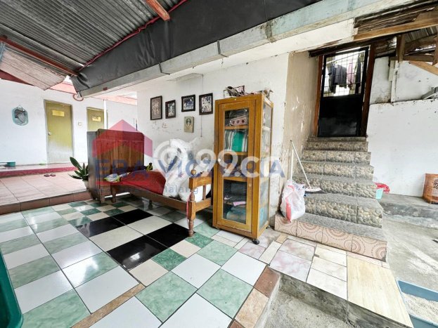 Rumah Mewah Siap Huni LT 1161m2 di Tumpang, Malang Rumah Mewah Siap Huni LT 1161m2 di Tumpang, Malang
