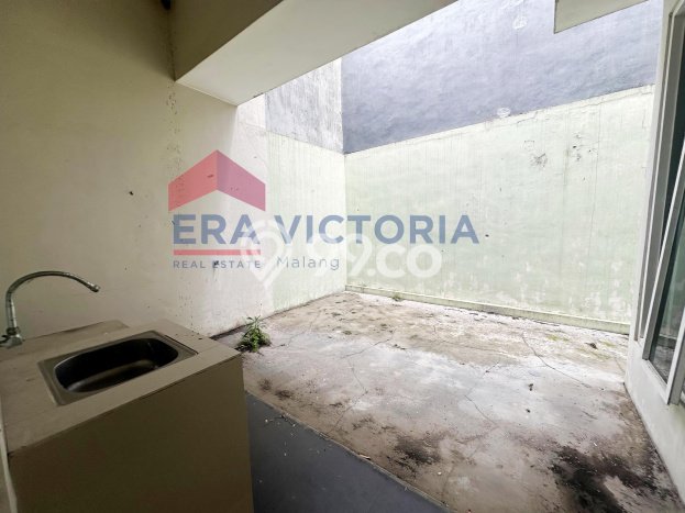 Rumah Luas Asri 2 KT Siap Pakai di Malang Kota Malang Rumah Luas Asri 2 KT Siap Pakai di Malang Kota Malang