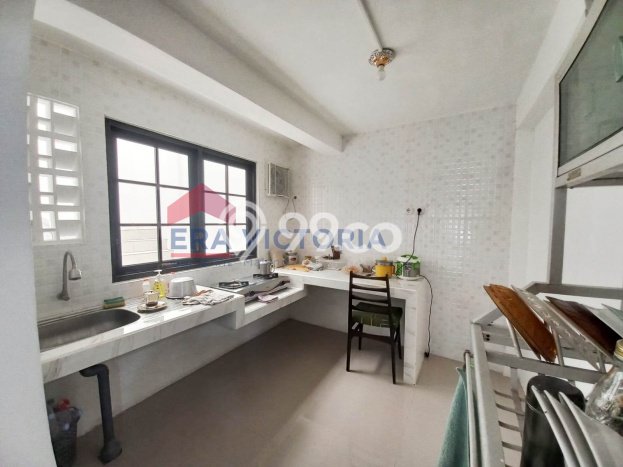 Lokasi strategis! Rumah siap huni dikontrakkan di Klojen LB 300m2 Lokasi strategis! Rumah siap huni dikontrakkan di Klojen LB 300m2