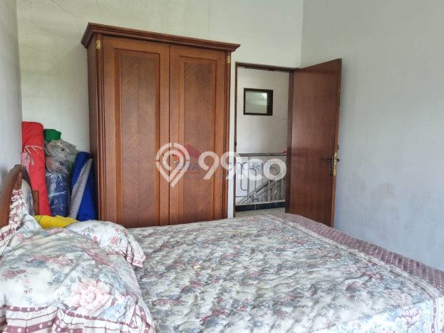 Jarang Ada! Rumah Sewa 5 Kamar Nyaman Siap Huni Malang Kota Jarang Ada! Rumah Sewa 5 Kamar Nyaman Siap Huni Malang Kota