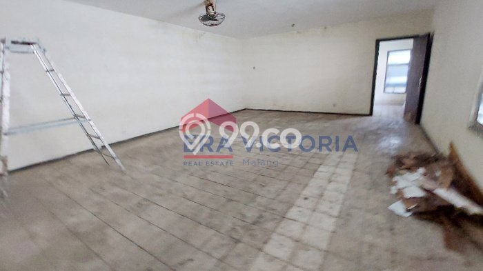 Ruko disewakan lokasi strategis Klojen Malang 225m2 Ruko disewakan lokasi strategis Klojen Malang 225m2