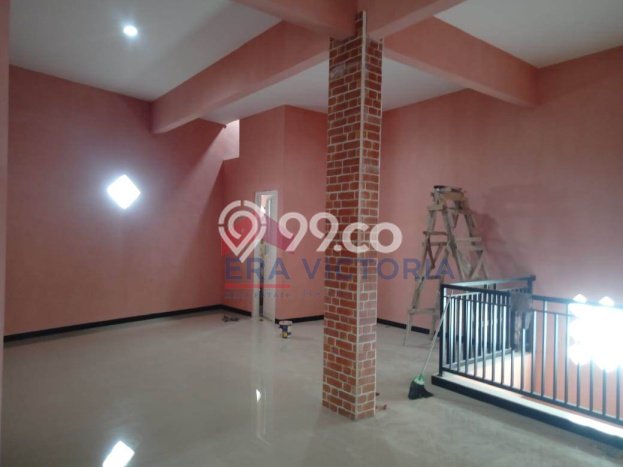 For Sale Rumah 6 Kamar Lokasi Ideal Bagus dan Strategis di Singosari For Sale Rumah 6 Kamar Lokasi Ideal Bagus dan Strategis di Singosari