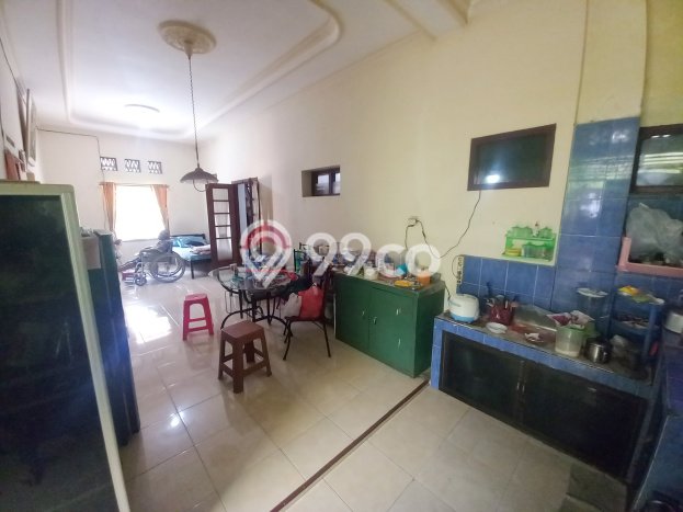 For Sale Rumah 7 Kamar Lokasi Strategis Nyaman dan Strategis di Klojen For Sale Rumah 7 Kamar Lokasi Strategis Nyaman dan Strategis di Klojen
