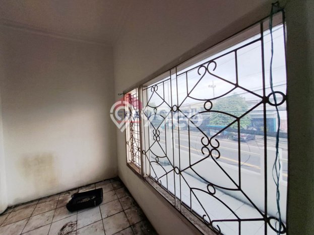 Unit Ruko Dijual di Sukun Malang 150m2 Unit Ruko Dijual di Sukun Malang 150m2