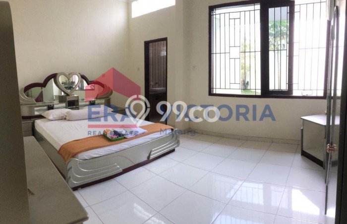 Jarang Ada! Rumah Sewa 5 Kamar Bagus Siap Huni Araya Jarang Ada! Rumah Sewa 5 Kamar Bagus Siap Huni Araya