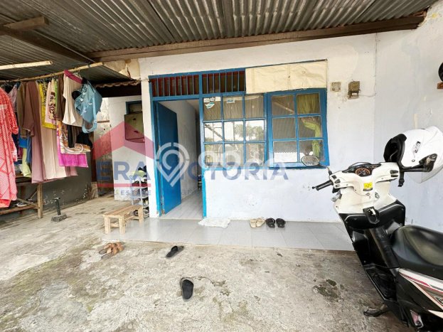 Rumah Sederhana Dijual Lokasi Pakis 2 Kamar dengan Luas Tanah 84m2 Rumah Sederhana Dijual Lokasi Pakis 2 Kamar dengan Luas Tanah 84m2