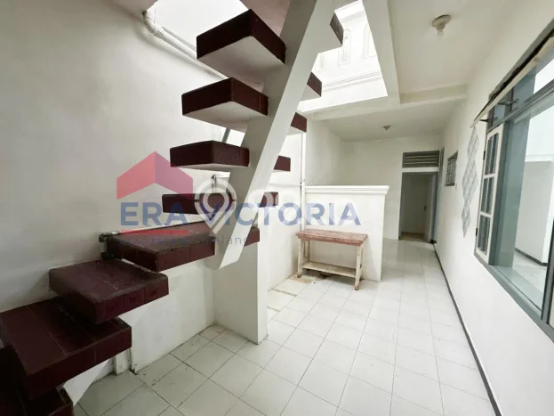 Jarang Ada! Rumah Sewa 4 Kamar Bagus Siap Huni Gunung-gunung Jarang Ada! Rumah Sewa 4 Kamar Bagus Siap Huni Gunung-gunung