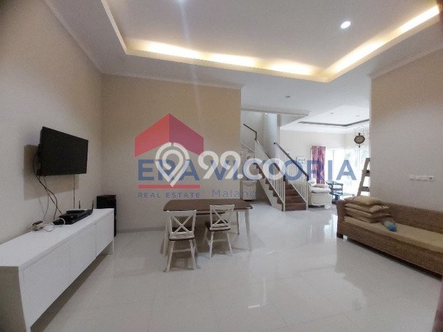 Dijual Rumah 4 Kamar Lokasi Ideal Nyaman dan Strategis di Bumiaji Dijual Rumah 4 Kamar Lokasi Ideal Nyaman dan Strategis di Bumiaji