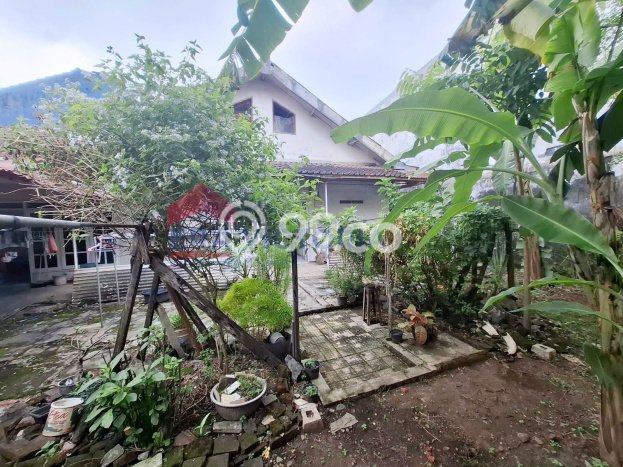 Rumah Strategis Modern Lb 200m2 di Blimbing, Malang Rumah Strategis Modern Lb 200m2 di Blimbing, Malang