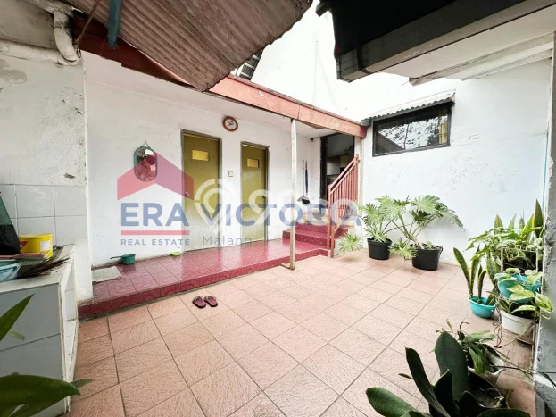 Rumah Mewah Siap Huni LT 1161m2 di Tumpang, Malang Rumah Mewah Siap Huni LT 1161m2 di Tumpang, Malang