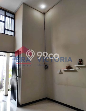 Rumah Luas Asri 2 KT Siap Pakai di Malang Kota Malang Rumah Luas Asri 2 KT Siap Pakai di Malang Kota Malang