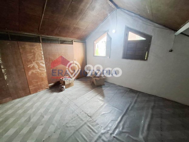 Rumah Strategis Modern Lb 200m2 di Blimbing, Malang Rumah Strategis Modern Lb 200m2 di Blimbing, Malang