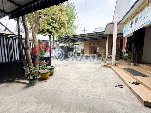 Rumah Mewah Siap Huni LT 1161m2 di Tumpang, Malang Rumah Mewah Siap Huni LT 1161m2 di Tumpang, Malang