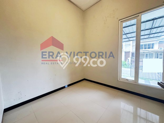 Rumah Luas Asri 2 KT Siap Pakai di Malang Kota Malang Rumah Luas Asri 2 KT Siap Pakai di Malang Kota Malang