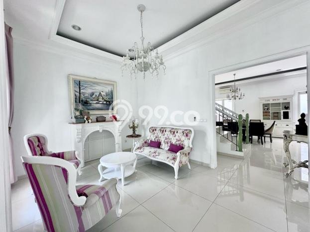 Hunian Mewah Siap Huni LT 282m2 di Serpong, Tangerang Selatan Hunian Mewah Siap Huni LT 282m2 di Serpong, Tangerang Selatan