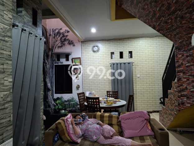Rumah Minimalis 6 KT di Bintaro Tangerang Selatan Unfurnished Rumah Minimalis 6 KT di Bintaro Tangerang Selatan Unfurnished