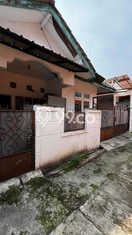 Rumah Elit Modern Tanpa Renovasi di Kalimalang Jakarta Timur Rumah Elit Modern Tanpa Renovasi di Kalimalang Jakarta Timur