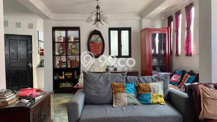 Hunian Cantik Minimalis Lb 220m2 di Pamulang, Tangerang Selatan Hunian Cantik Minimalis Lb 220m2 di Pamulang, Tangerang Selatan