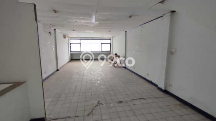 Dijual Ruko di Pamulang Tangerang Selatan LT 67m2 / LB 180m2 Dijual Ruko di Pamulang Tangerang Selatan LT 67m2 / LB 180m2