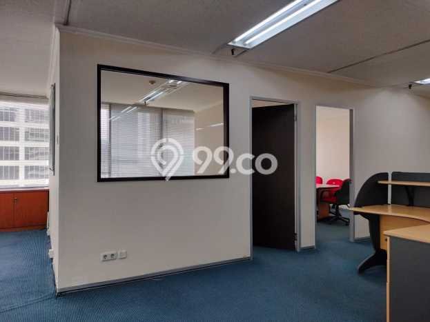 Unit Kantor Disewakan di Thamrin di Area Ramai & Strategis Unit Kantor Disewakan di Thamrin di Area Ramai & Strategis