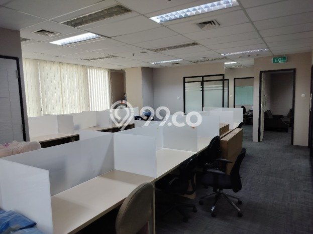Unit Kantor Disewakan di Kuningan di Area Ramai & Strategis Unit Kantor Disewakan di Kuningan di Area Ramai & Strategis